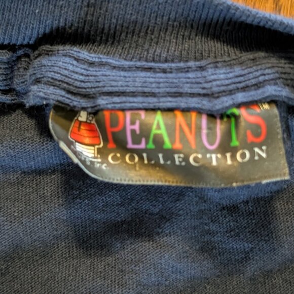 Vintage Peanuts Snoopy and Woodstock Sleeping on the Moon T-Shirt Made in USA - - Picture 3 of 5